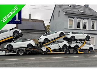 Tesla Model Y Premium Long Range AWD 75 kWh VERWACHT 3X NIEUW MODEL TESLA MODEL Y LONG RANGE AWD!!|