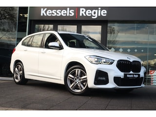 BMW X1 xDrive25e M-sport Ambient LED DAB Sensoren Stoelverwarming