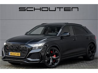 Audi Q8 4.0 TFSI Q8 Quattro Dynamic+ Keramisch Pano B&O Trekhaak Alcantara 23"