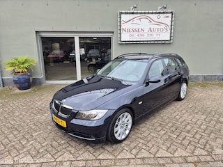 BMW 3-serie Touring 320i Executive