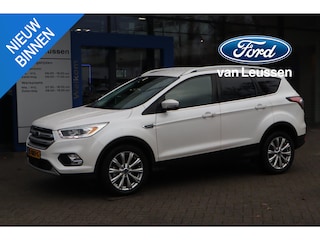 Ford Kuga 2.0 242PK AUTOMAAT TITANIUM TREKHAAK WINTERPACK BLISS MEMORY-SEAT CAMERA SON-AUDIO LEDER