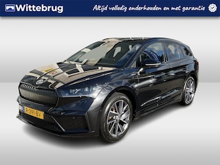 Skoda Enyaq iV 60 Sportline / CAMERA/ PARK. SENSOREN/ DODE HOEK/ CRYSTAL LIGHTING/ STOEL-STUURVERWARM./ KEYLESS/ ELEK. ACHTERKLEP/ ADAPT. CRUISE/ SMARTLINK/ NAVI/ CLIMA/ DAB/ 20" LMV