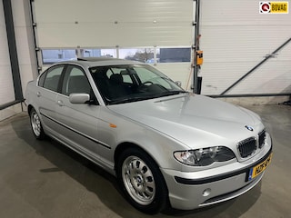 BMW 320i Executive