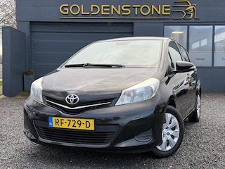 Toyota Yaris 1.3 VVT-i Aspiration 1e Eigenaar,Navi,Camera,100pk,6 Bak,5 deurs,Zeer Zuinig,Apk tot 10-2026
