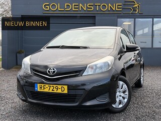 Toyota Yaris 1.3 VVT-i Aspiration 1e Eigenaar,Navi,Camera,100pk,6 Bak,5 deurs,Zeer Zuinig,Apk tot 10-2026