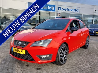 Seat Ibiza SC 1.4 TSI 180pk DSG Cupra | Apple Carplay+Android Auto | Bi-Xenon | Clima | Cruise | Licht+Regensensor | Stoelverwarming | Mistlampen | Privacy Glass | 17''lm