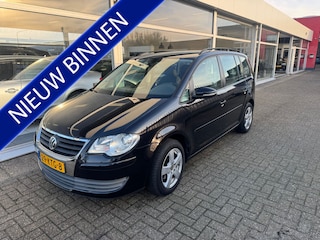 Volkswagen Touran 1.4 TSI Comfortline | 2e eigenaar | Airco |  Nieuwe distributie | Cruise control | Navigatie | Trekhaak | Elektrische ramen | APK tot 04-06-2026 | NAP |
