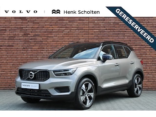 Volvo XC40 T4 Recharge R-Design | Trekhaak | Verwarmbare Voorstoelen | Parkeercamera | Cruise Control | Bluetooth Telefonie & Multimedia | Navigatie | LED Koplampen | Keyless Entry | Volvo on Call | Verwarmbaar Stuurwiel