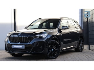 BMW iX1 xDrive30 M-Sport | Massage | Harman/Kardon | Panormadak | Head-up | Trekhaak | Comfort Access