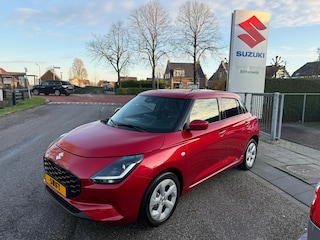 Suzuki Swift 1.2 Select Smart Hybrid BJ 03-2025 // AUTOMAAT // Apple Carplay & Android Auto // Nieuwstaat // Rijklaarprijs!