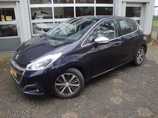 Peugeot 208 1.2 PureTech Blue Lease Allure