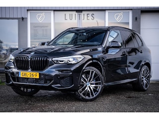 BMW X5 XDrive45e M-Sport I Panorama I Trekhaak I 360° I Stoelmemo I Individual I HuD I ACC