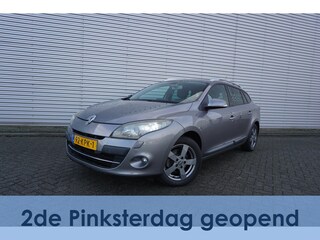 Renault Mégane Estate 1.4 TCe Privilége Climate / Navi / Cruise / Leder / Stoelverw. / Parkeersens. / Trekhaak / NAP