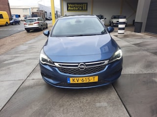 Opel Astra 1.0 BUSINESS+