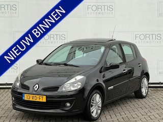 Renault Clio 1.6-16V Initiale NL AUTO | PANO | LEDER | PARROT | STOELVERW | APK T/M 10/26