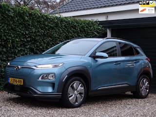 Hyundai Kona EV Fashion 39 kWh | HUD | Adaptive cruise control | Camera | Carplay