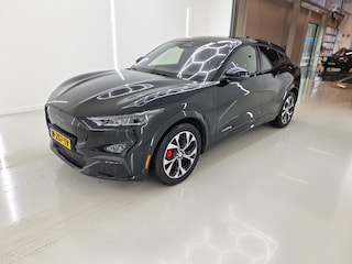 Ford Mustang Mach-E 98kWh 381pk AWD Tech Pack [ PANO+LEDER+STOELVERWARMING+ACC+STUURWIELVERWARMING+CLIMATE ]