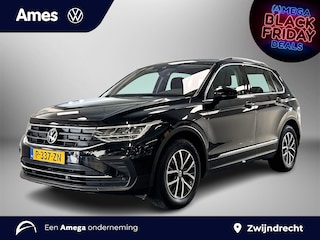 Volkswagen Tiguan 1.5 TSI 130pk Life Business Voorruit verwarmbaar / 'Tulsa', 17 inch lichtmetaal / Stoelverwarming