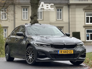 BMW 330i High Executive Pano HK HUD