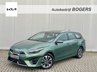 Kia Ceed Sportswagon 1.6 GDI PHEV DynamicLine Automaat Navigatie ( via Apple Carplay/Android Auto ), Climate Control, Cruise Control, Stoel/Stuurverwarming, Achteruitrijcamera