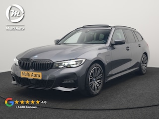 BMW 3-serie Touring 320e M Sport Plug In Hybrid 204pk Dealer O.H. PHEV | Trekhaak Af Fabriek | Panodak | Adaptive Cruise | Alcantara Sportstoelen |  18"L.M | Apple Carplay | Keyless | Navigatie | Sfeerverlichting | Virtual | DAB |