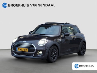 Mini Cooper 1.5 First Born Edition | Pano | Camera | Head-up | Cruise Control | Climate Control