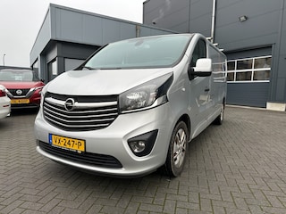 Opel Vivaro 1.6 CDTi L2H1 Sport EcoFlex 3 pers. Navi Camera Trekhaak