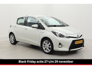Toyota Yaris 1.5 Full Hybrid Dynamic | Origineel NL | Navigatie | Keyless | Parkeersensoren voor/achter | Cruise | Clima | Camera | 16 inch | Premium audio | Dakspoiler
