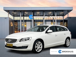 Volvo V60 T3 2.0 Polar+ | 17" | Parkeerverwarming | Stoel/stuurverwarming | Half Leder | Xenon | Navigatie | Parkeersensor Achter | Cruise control | Regensensor