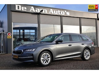 Skoda Octavia Combi 1.5 eTSI MHEV Facelift Trekhaak Camera Acc