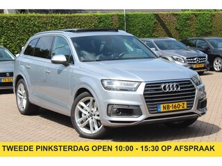 Audi Q7 3.0 TDI e-tron quattro Sport / Trekhaak / Panoramadak / Camera / 21'' / Luchtvering / Leder / Bose / Getint glas / Stoelverwarming / DAB / Cruise Control