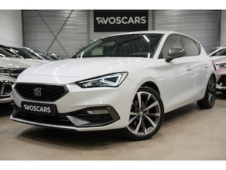 Seat Leon 1.5 eTSI FR * Trekhaak - Camera - Sfeer - Keyless - 18" - ACC - Blind Spot *