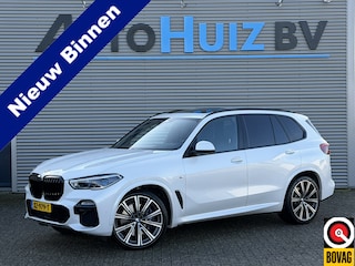 BMW X5 xDrive40i High Executive M-Sport Skylounge Panoramadak Trekhaak 22 Inch Laser Licht Harman-Kardon Keyless Entry 4WD Besturing Head-Up Display Luchtvering