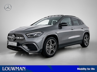 Mercedes-Benz GLA 180 Business Solution AMG | Premium Plus Pakket | Nightpakket | GUARD 360° Vehicle protection Plus | Trekhaak | Smartphone Integratie | 	Head-up display | 360°-camera | MULTIBEAM LED |
