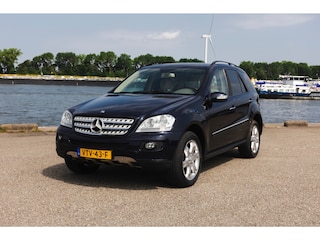 Mercedes-Benz M-klasse 420 CDI Grijs Kenteken