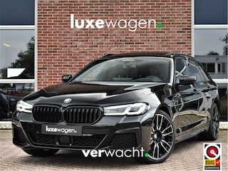 BMW 5-serie Touring 530e xDrive M-Sport Pano ACC H/K HUD 19inch