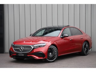Mercedes-Benz E-klasse 400e AMG 4-Matic | 381PK | Luchtvering | Achterasbesturing | Head-up | Burmester 4D | Keyless-go | Pano | Distronic | 2024.