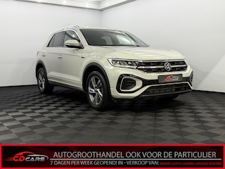 Volkswagen T-Roc 1.5 TSI R-Line Business+ Half leder, Camera, Apple carplay, Stoelverwarming, Virtual desk, Cruise control, A start stop