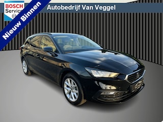 Seat Leon Sportstourer 1.5 TSI e Style Business Intense virtual cockpit, navi, pdc, cruise