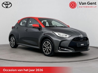 Toyota Yaris 1.5 Hybrid Tokyo Spirit | Dodehoek | Parkeersensoren | Stoelverwarming | Apple Carplay / Android Auto