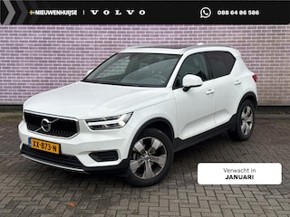 Volvo XC40 1.5 T3 Momentum | Panoramadak | Stoel- en stuurverwarming | Navigatie | Standkachel | Dode hoek detectie BLIS | Actieve LED koplampen | Achteruitrijcamera | Parkeersensoren voor + achter | Elektrische achterklep |