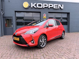 Toyota Yaris 1.5 Hybrid Premium 9.250 km!