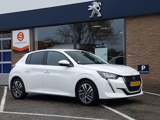 Peugeot 208 1.2 PureTech 100pk Allure Pack Navigatie | Apple Carplay & Android Auto | Achteruitrijcamera | KEYLESS | Parkeersensoren | Bluetooth | Reservewiel |LM
