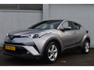 Toyota C-HR 1.8 Hybrid Active Automaat 122pk | Trekhaak | Dealer onderhouden | Keyless entry | Achteruitrijcamera |