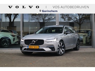 Volvo V90 2.0 T8 Plug-in hybrid AWD Ultra Dark | Head-up Display| Gelaagde zijruiten| 360* Camera| Semi-elektrisch inklapbare trekhaak|