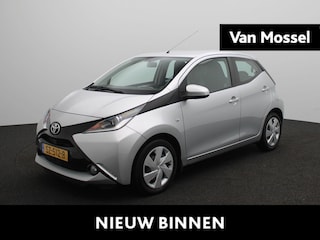 Toyota Aygo 1.0 VVT-i x-play | Apple Carplay | Camera | Airco | Led Dagrijverlichting |