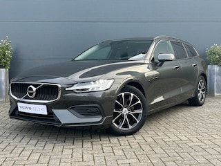 Volvo V60 2.0 B3 Momentum Advantage | Achteruitrijcamera | Apple Carplay/Android Auto|telefoonintegratie premium | Cruise control adaptief met Stop&Go