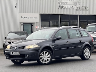 Renault Mégane Grand Tour 1.6-16V Tech Line AIRCO/CRUISE/TREKHAAK/PARKEERSENSOREN