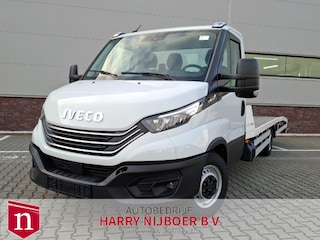 Iveco Overige 35S18 3.0 180PK Automaat | Oprijwagen Faustmann