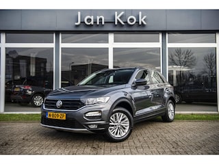 Volkswagen T-Roc 1.0 TSi 115 pk Style Business | Camera | Adaptieve Cruise Control | Navigatie